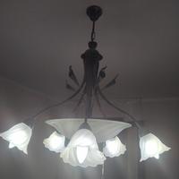 Lampadari in ferro battuto e in ottone