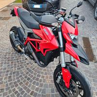 Ducati hypermotard 821