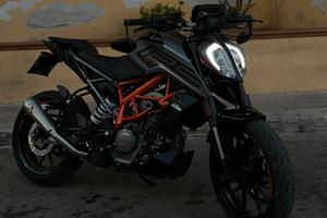KTM Duke 125 2021