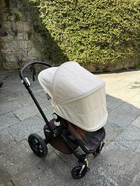 Passeggjno Bugaboo con carrozzina