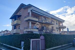 4 LOCALI A BASTIA UMBRA