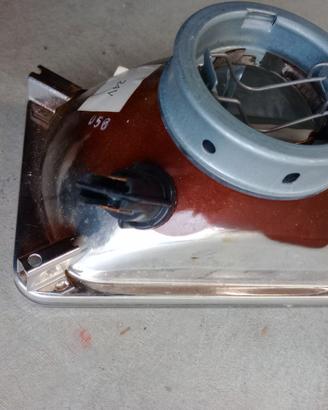 Faro autocarro Nissan