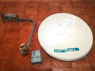 Parabola satellitare 80cm 2 LNB staffa sat