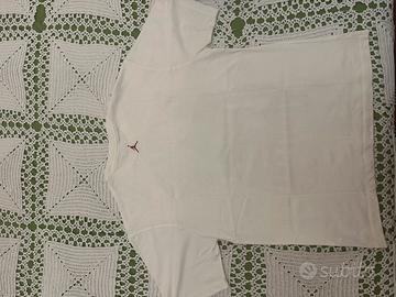 maglia Jordan oroginale bianca con disegno