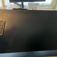 Wacom Cintiq pro 24" 4K e braccio wacom flex arm