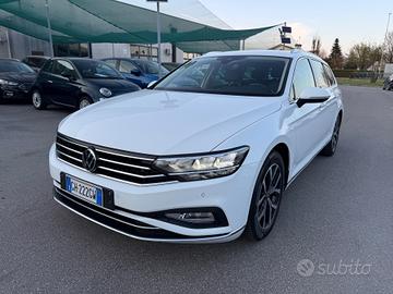 Volkswagen Passat Variant 2.0 150 CV TDI SCR EVO E