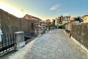 Casa indipendente - Acireale