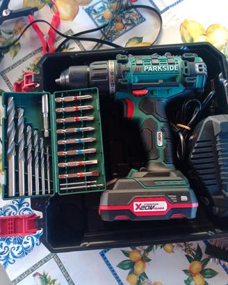 trapano avvitatore nuovo