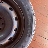 Gomme Invernali Pirelli 165/70 R14 81Q