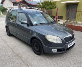 SKODA Roomster 1.4 GPL GANCIO TRAINO/NEOPATENTAT