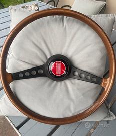 Volante FIAT 124 sport