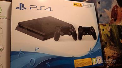 Play Station 4 - PS4 slim 1 TB