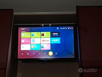 smart TV akai 32 pollici usato 