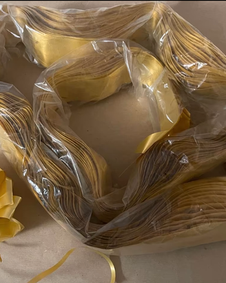 Coccarda per confezioni, colore oro
