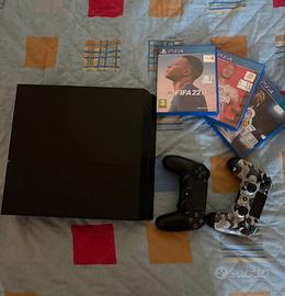 PlayStation 4 con 2 controller originali
