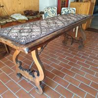 Robusto Tavolo Fratino, Inizio '900 gambe a lira