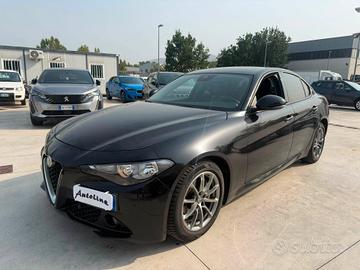 Alfa Romeo Giulia 2.2 T.D 180CV -MANUALE (SUPER)