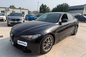 Alfa Romeo Giulia 2.2 T.D 180CV -MANUALE (SUPER)