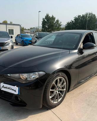 Alfa Romeo Giulia 2.2 T.D 180CV -MANUALE (SUPER)