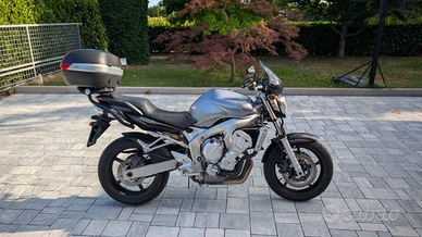 Yamaha FZ6