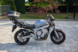 Yamaha FZ6