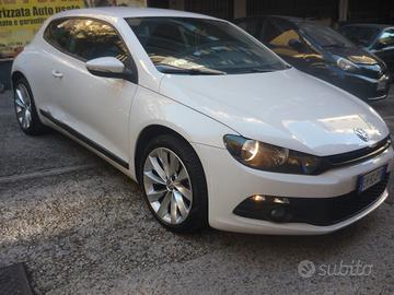 Volkswagen Scirocco 2.0 TDI 140CV DPF DSG