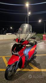 Honda sh 125 2023 rosso sport