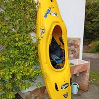 Kayak fluviale Riot molto ben conservato