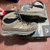 Scarponi trekking La Sportiva