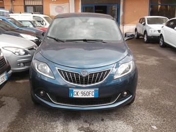 Lancia Ypsilon 1.0 FireFly 5 porte S&S Hybrid Gold