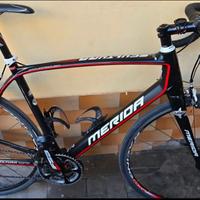 Bici da corsa Merida scultura comp 305e di2