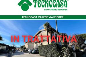 CASA SEMINDIPENDENTE A VARESE