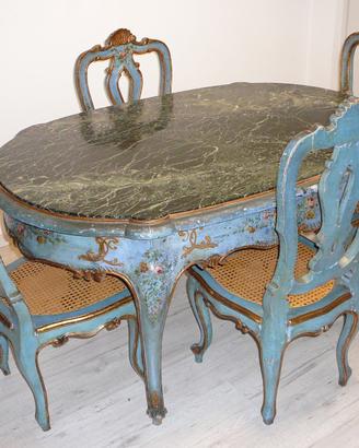 Tavolo con 6 sedie, credenza alta e credenza bassa