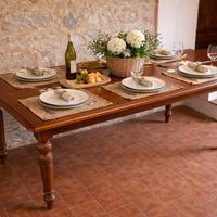 Tavolo in legno di faggio laccato