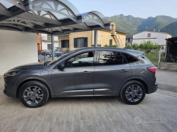 FORD KUGA ST-LINE IBRIDA PLUG-IN - PHEV 225CV 2023