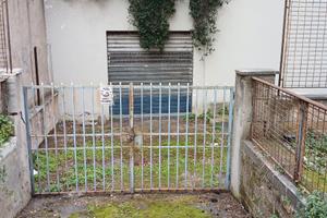 Box con grande area esterna chiusa