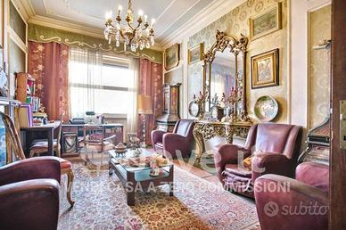 Appartamento di 300 m² con più di 5 locali a Savon