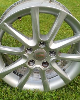 Cerchi in lega 16"