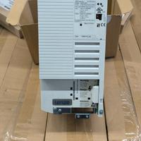 Inverter Lenze 8200 Vector 11kW + Tastierino E82ZB