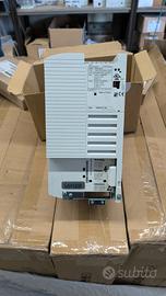 Inverter Lenze 8200 Vector 11kW + Tastierino E82ZB