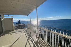 3 Vani + Terrazza + Garage (Via Lungomare dei Cicl