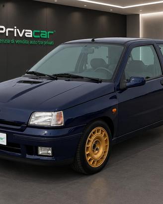 RENAULT Clio 1.8i 16V cat