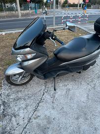 Suzuki burgman
