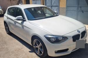 BMW 118d 5p. Business Full Optional. (143cv)