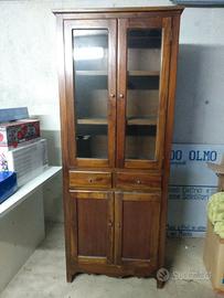 Mobili c.d. arte povera: vetrina + mobile basso