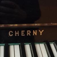Pianoforte verticale Cherny