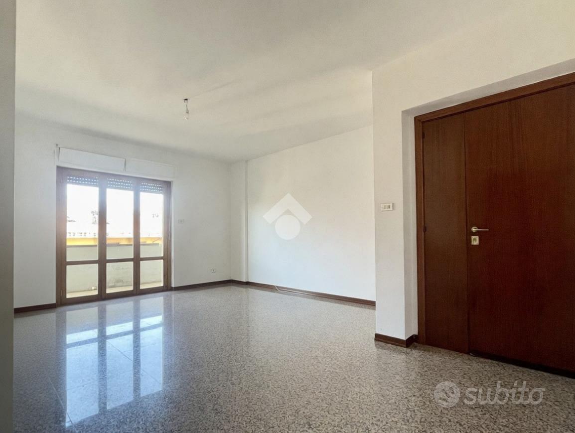4 LOCALI A FOLIGNANO - Vista 2