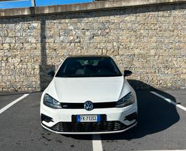 Golf R line 2017