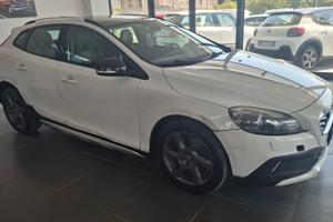 Volvo V40 Cross Country D4 Momentum