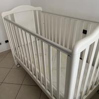 Culla in legno con 2 cassetti